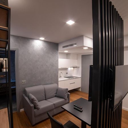 Grandi 32 Boutique Residence Segrate Chambre photo